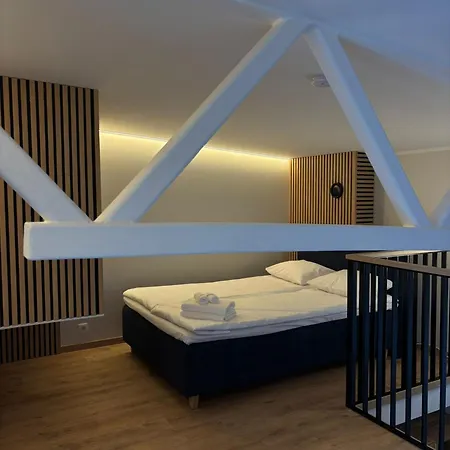Emajoe Apartment *